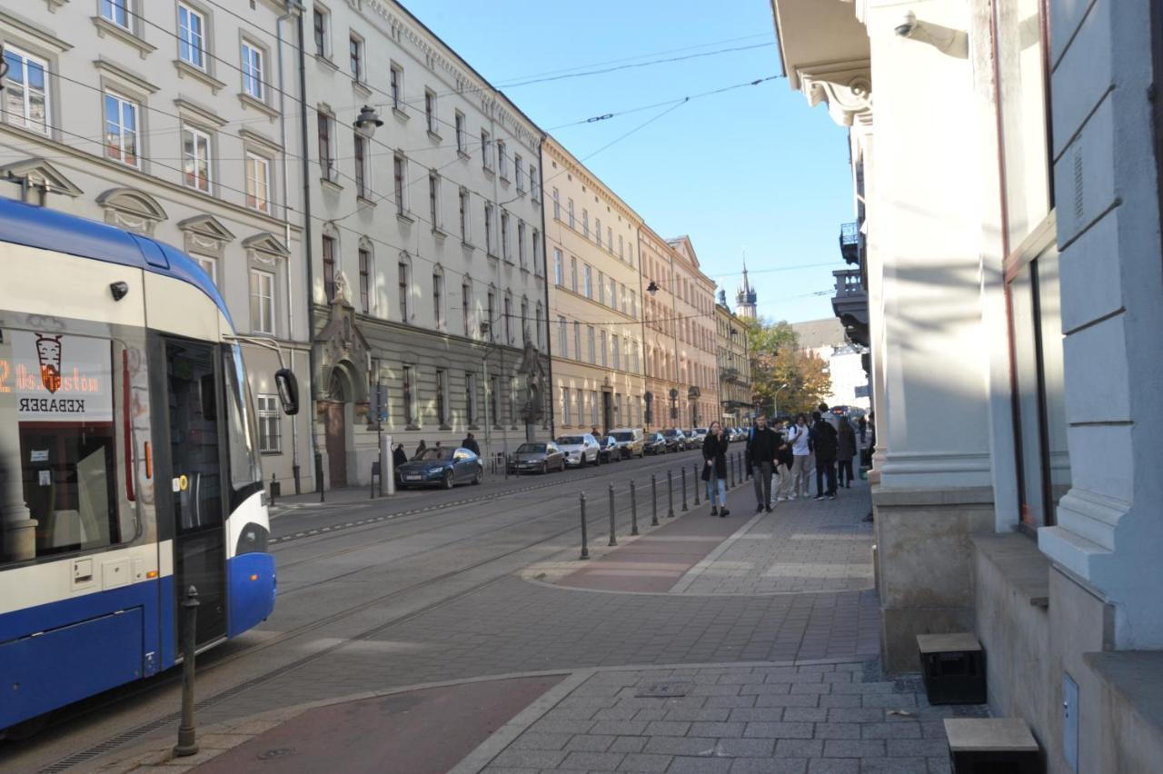 Old Town Sky Apartment Красков Екстериор снимка